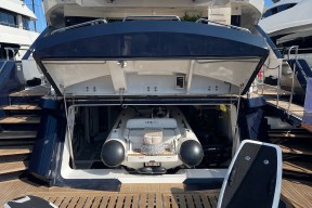 Real Yacht Image from Review