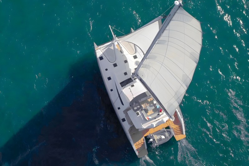 catamaran sailing in bvi