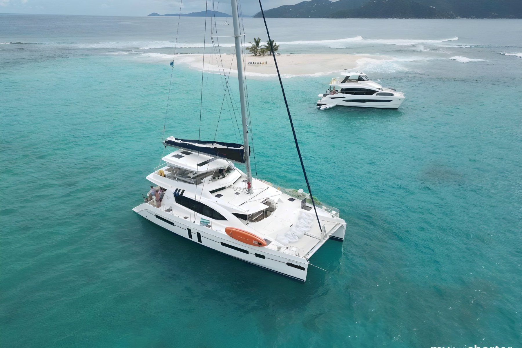 Main image of SHIPS & GIGGLES yacht