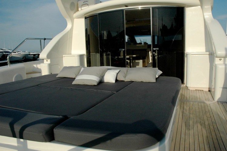 PRIVILEGE MARINE NAMASTE - Photo 4