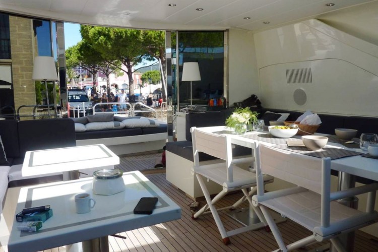 PRIVILEGE MARINE NAMASTE - Photo 6