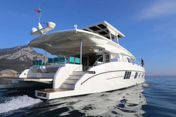 Image of Serenity 64 yacht #2