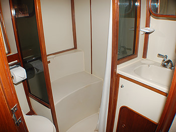 Image of DRUMBEAT 1 yacht #12