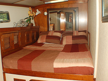 Double Cabin