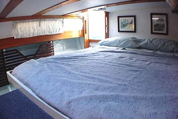 Double Cabin