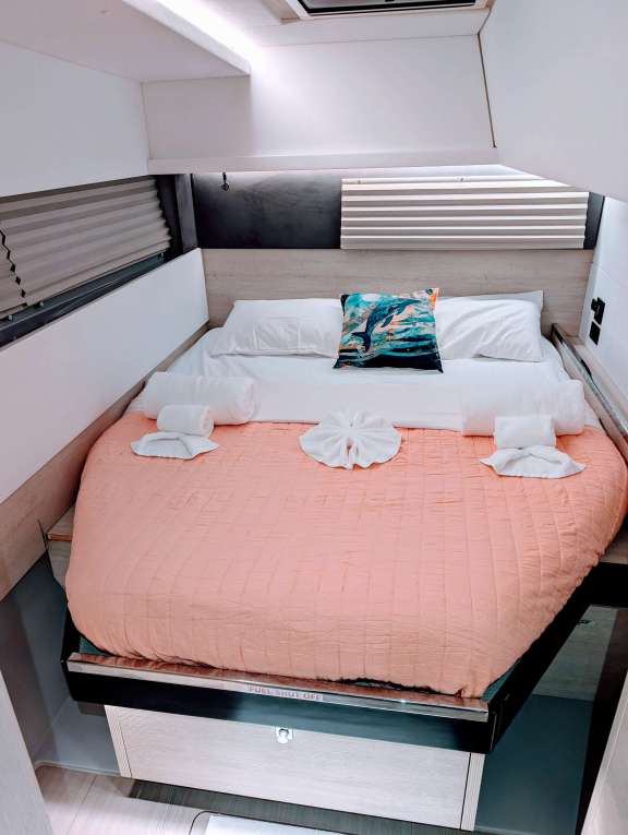 Image of SEA DANCER yacht #11