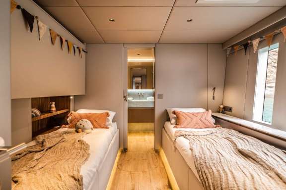 Image of VIVA LA VIDA yacht #9