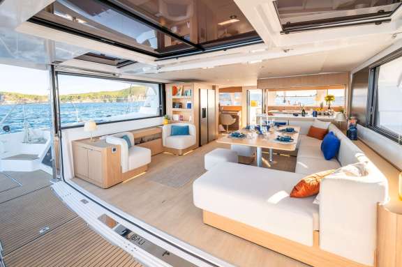 Image of Endeavour yacht #2