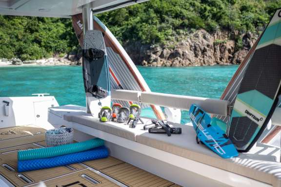 Image of LA VIE EST BELLE yacht #17