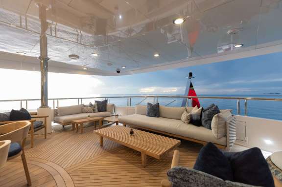 Skylounge Aft Deck