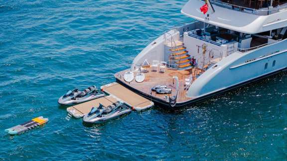 Image of TCB yacht #4