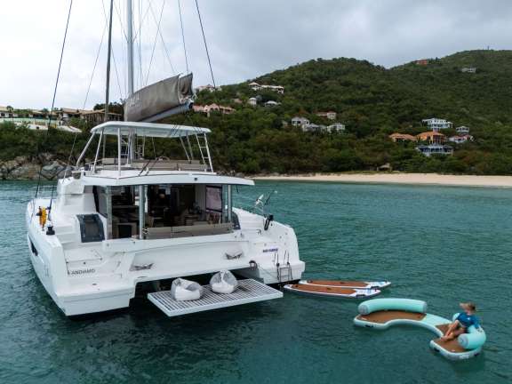 Image of ANDIAMO yacht #13