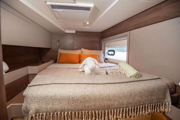 Image of APRICITY yacht #13