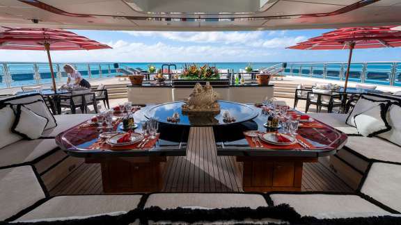 Image of Alfa Nero yacht #4