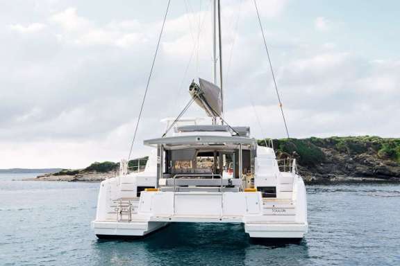 Image of MAH NA MAH NA yacht #3