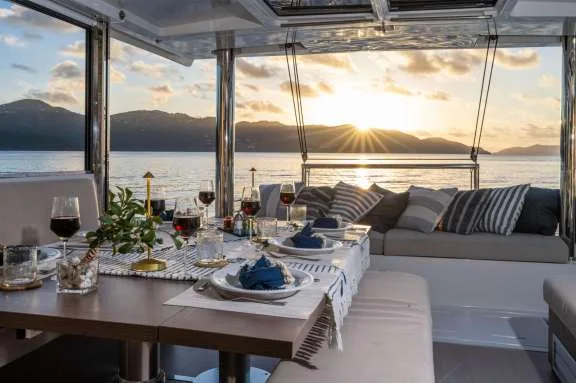 Image of ISLAND STANDARD TIME yacht #16