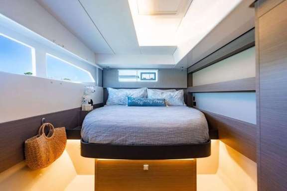 Image of LIVIN yacht #8