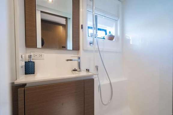 Image of CHANGES IN LATITUDES yacht #8