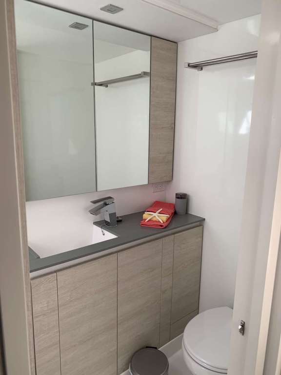 Image of CHANGES IN LATITUDES yacht #9