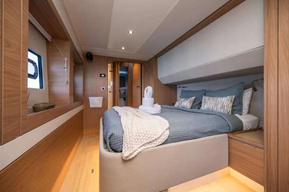 Image of WHISKEY SUNSET yacht #12