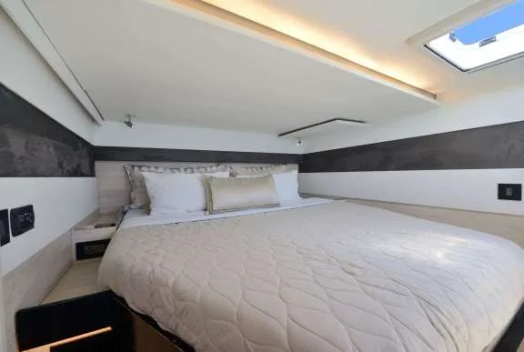 stb fwd cabin