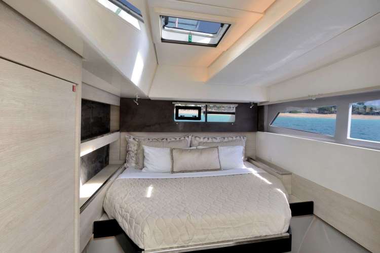 master cabin bed