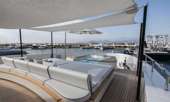 ALLURIA - Master suite - Hers (2025)