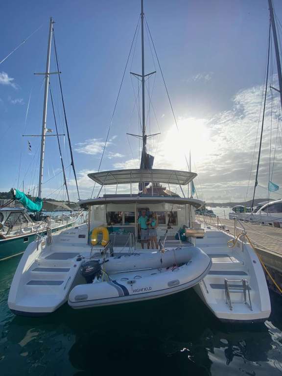 Image of NEON MOON yacht #17