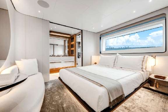 Image of Tycoon yacht #8