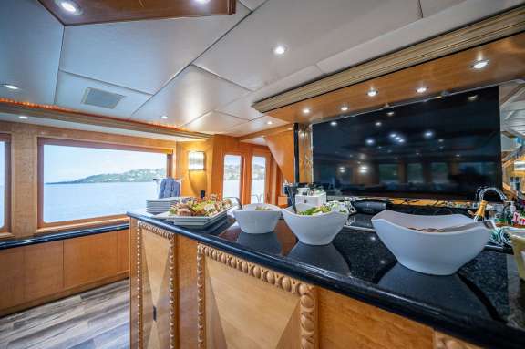 WET BAR SERVICE AREA IN SALON