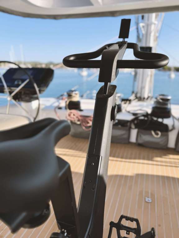 Image of Triwing Endor yacht #13