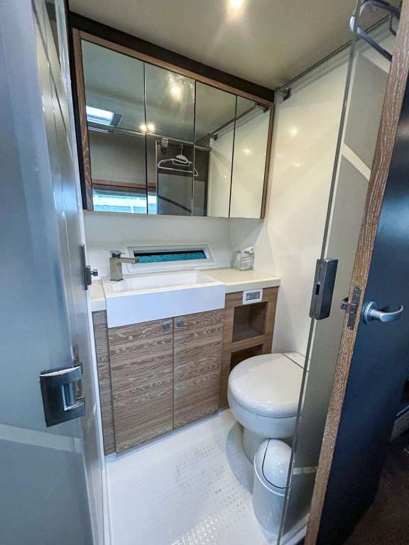 Image of STELLA BLUE yacht #15