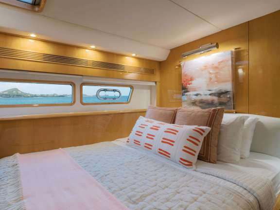 Image of AVANTI yacht #14