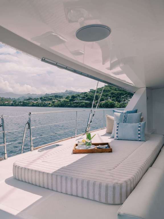 Image of AVANTI yacht #6