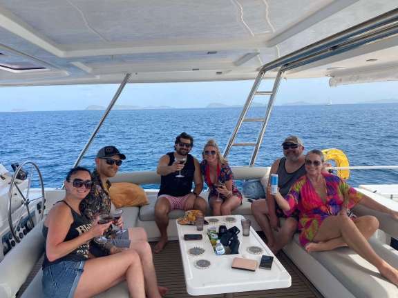 Image of SHIPS & GIGGLES yacht #12