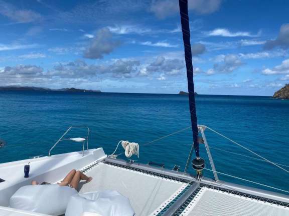 Image of SHIPS & GIGGLES yacht #15