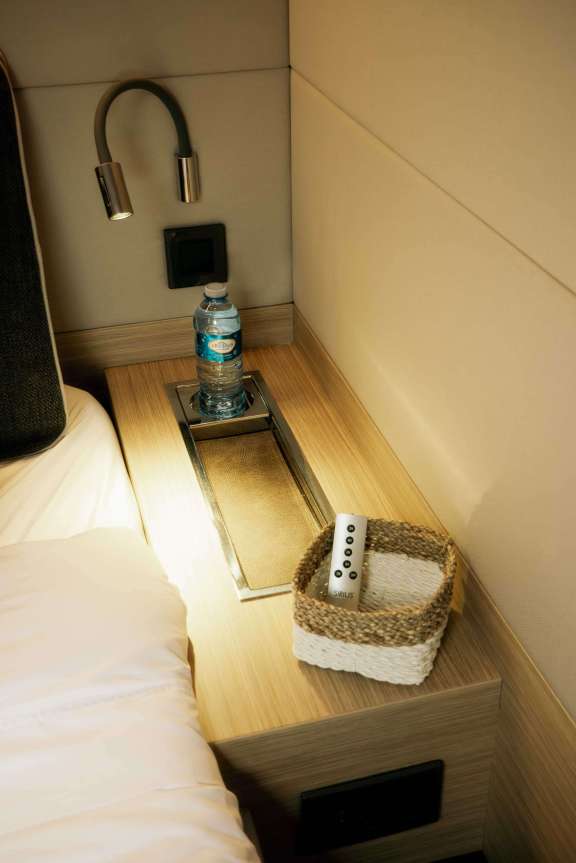 Image of Luna Nova yacht #15