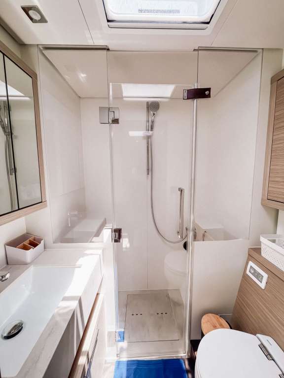 Image of Luna Nova yacht #9