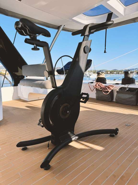 Image of Triwing Endor – Summer yacht #5