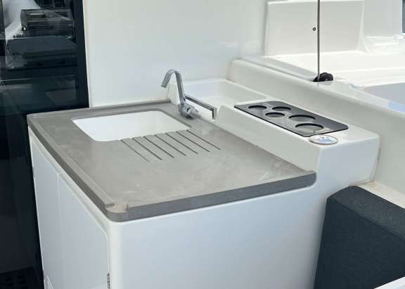 Image of BIG BERTHA yacht #8