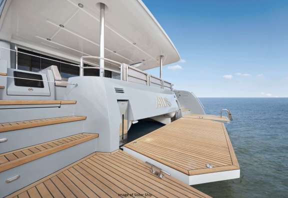 Image of Emerald Queen yacht #14