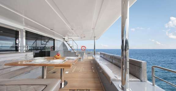 Image of Emerald Queen yacht #3