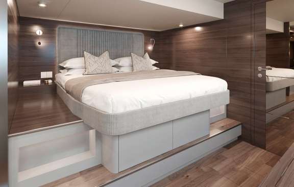 Image of 100% yacht #13