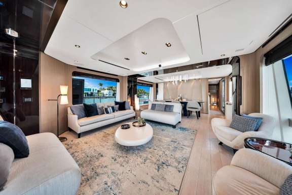 Image of Cloud 9 yacht #16