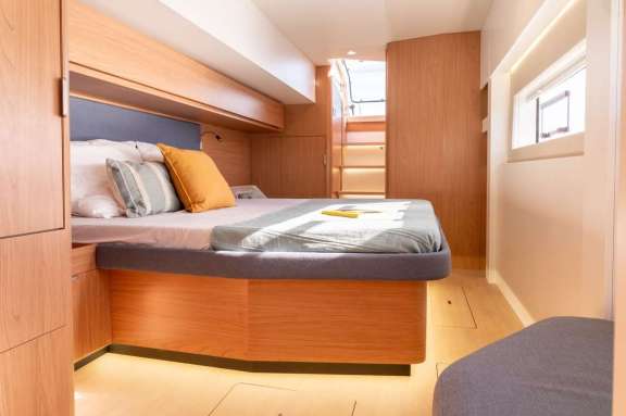 Image of TBD yacht #16