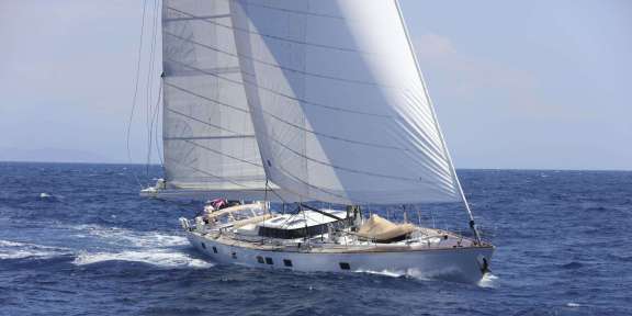 Image of YQUEM yacht #10