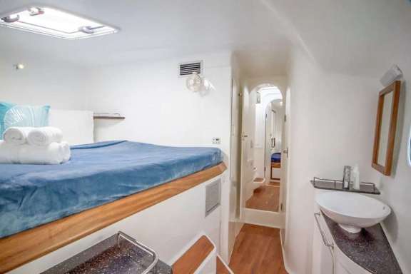 Image of MOONSTRUCK yacht #11