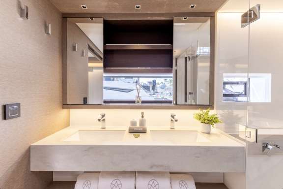 His N Hers sink