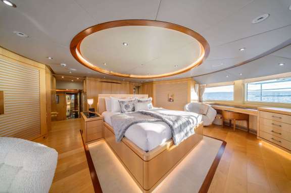 Image of Arthurs Way yacht #6