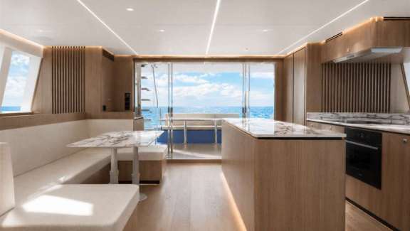 Image of Tupelo Honey yacht #2